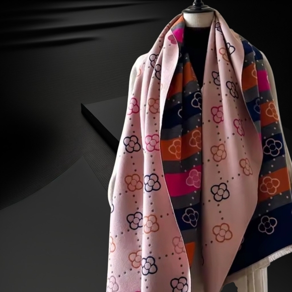 Cashmere Printed Scarf ▪︎ Pink/Black - Picture 6 of 6